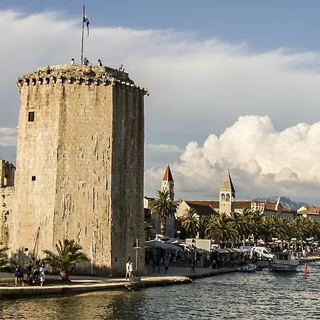 Apartament Punta Seget Vranjica