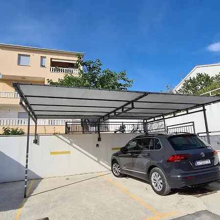 Punta Appartement Seget Vranjica