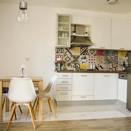 Apartment Punta * Seget Vranjica