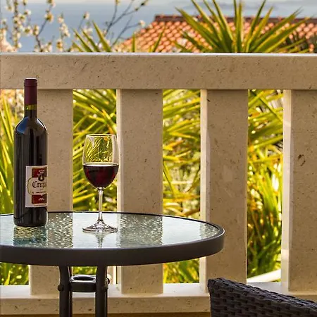 Punta * Seget Vranjica