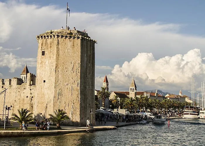 Apartman Punta Seget Vranjica